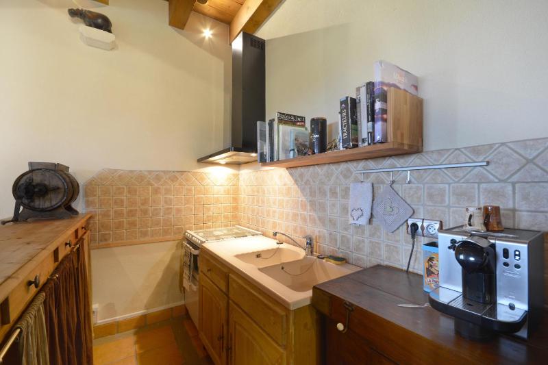 Vacation rental with pool and Jacuzzi close to Arles - sleeps 10 - image 7