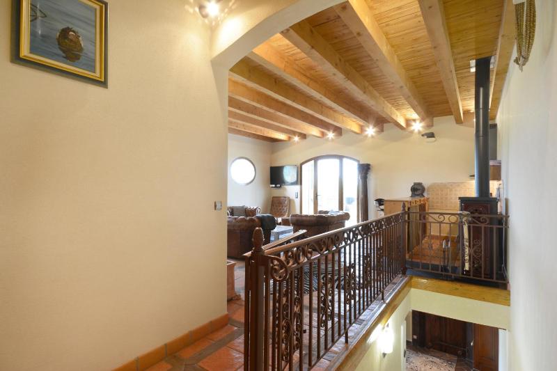 Vacation rental with pool and Jacuzzi close to Arles - sleeps 10 - image 44