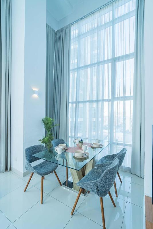 2BR Maritime Suite Duplex George Town SeaView - image 3