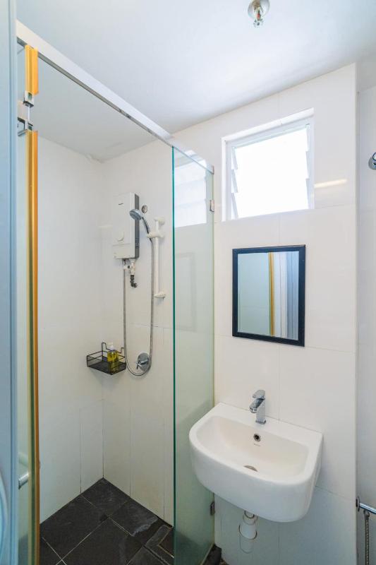 2BR Maritime Suite Duplex George Town SeaView - image 18