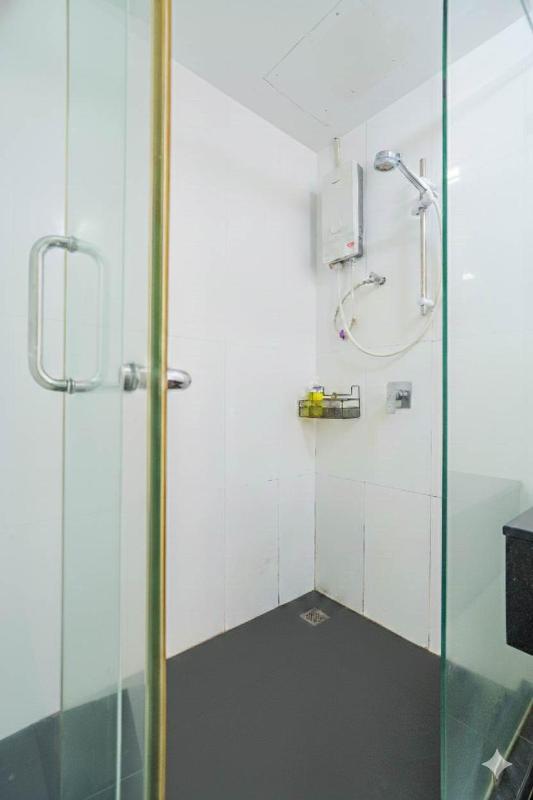 2BR Maritime Suite Duplex George Town SeaView - image 2