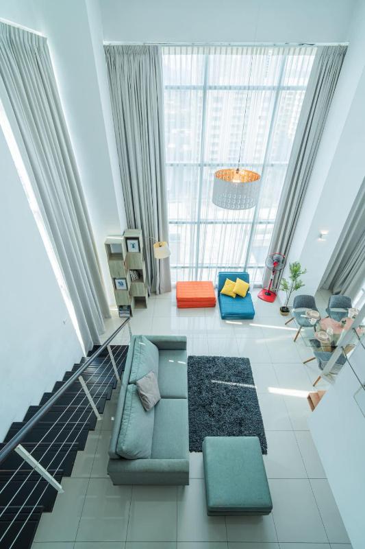 2BR Maritime Suite Duplex George Town SeaView - image 10