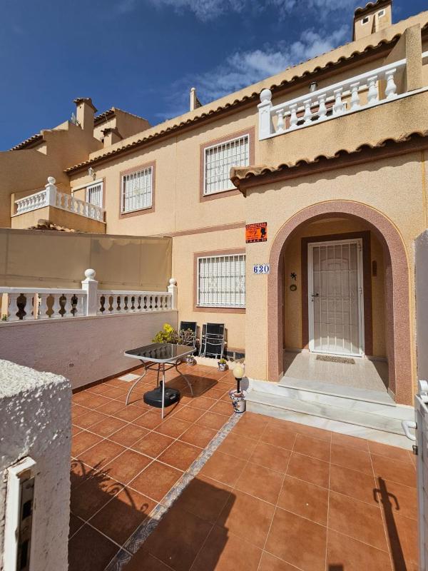 AL Gran Alacant 2BR Apartment with Pool - image 8
