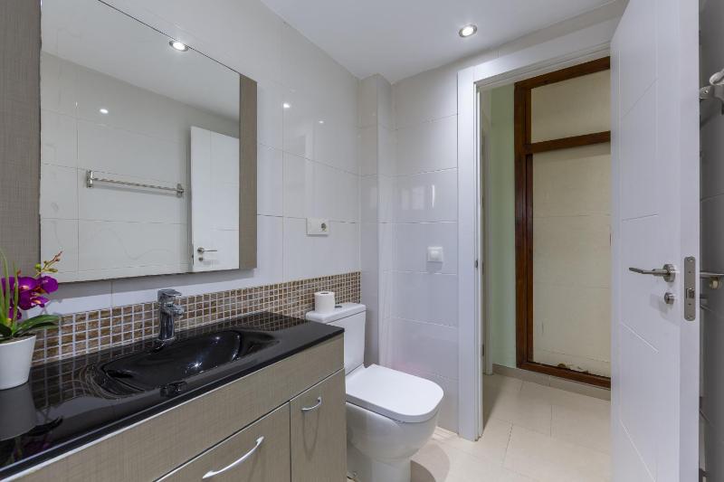 AlmeriaSuite Aguadulce Serenity Stay - image 22