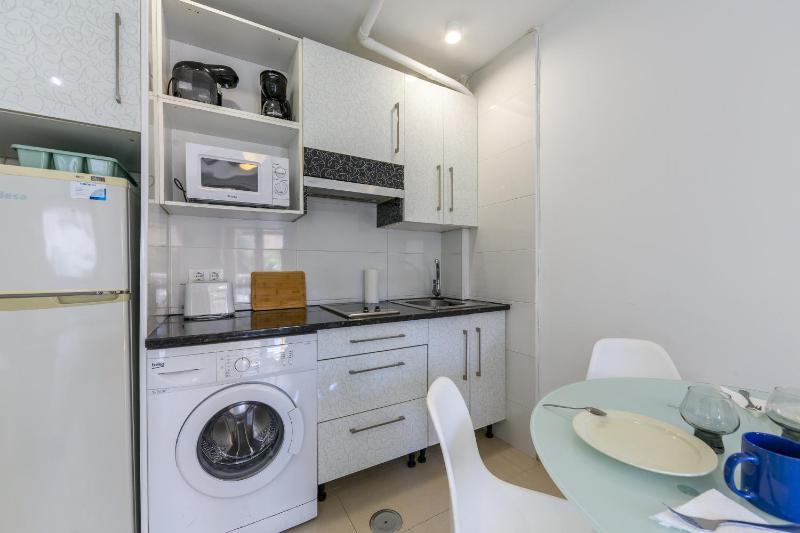 AlmeriaSuite Aguadulce Serenity Stay - image 14