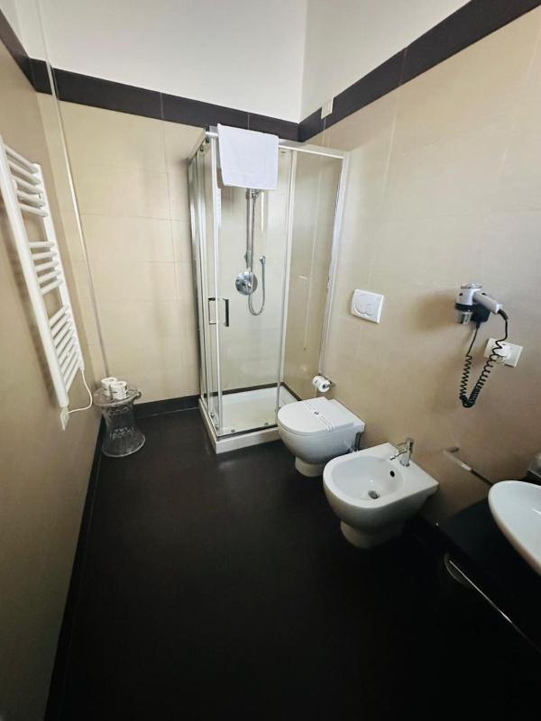 Suite 70 Luxury Collection - image 34