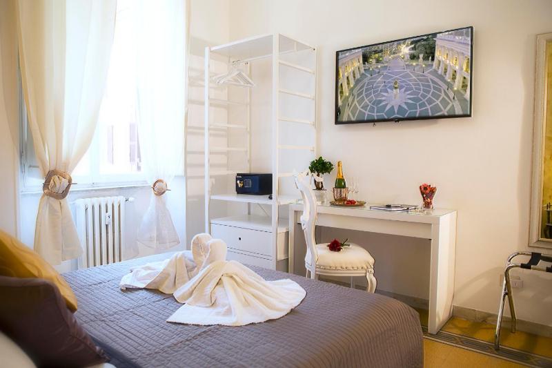 Superior Apartment image 3