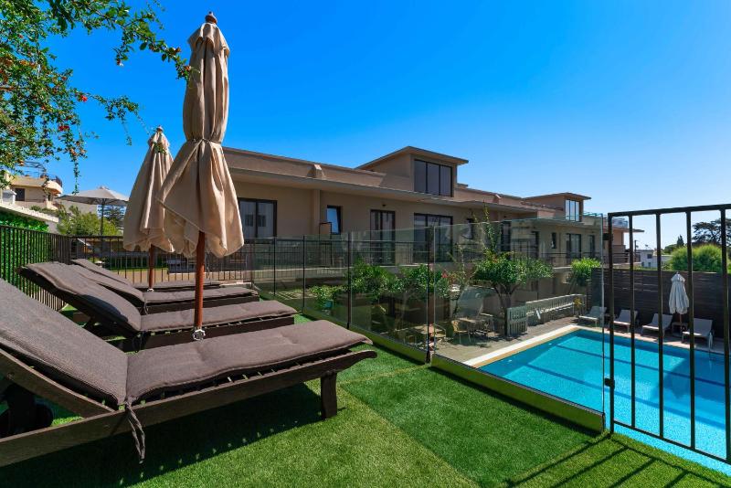 Mariette Rhodes Urban Suites - image 3