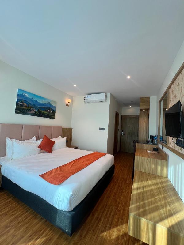 Hotel Eleven - image 11
