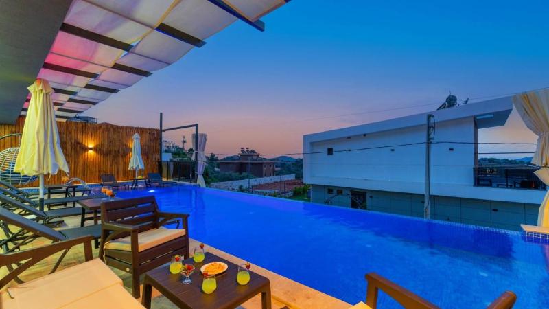 Luxury 5 bedroom villa with private pool and Jacuzzi - image 38