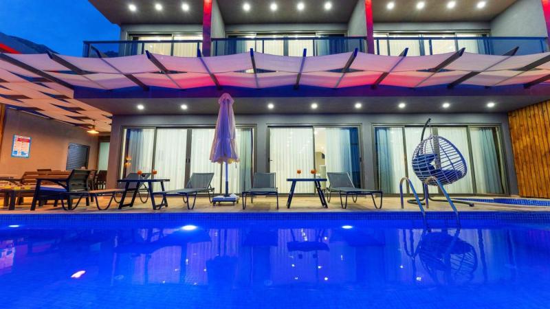 Luxury 5 bedroom villa with private pool and Jacuzzi - image 28