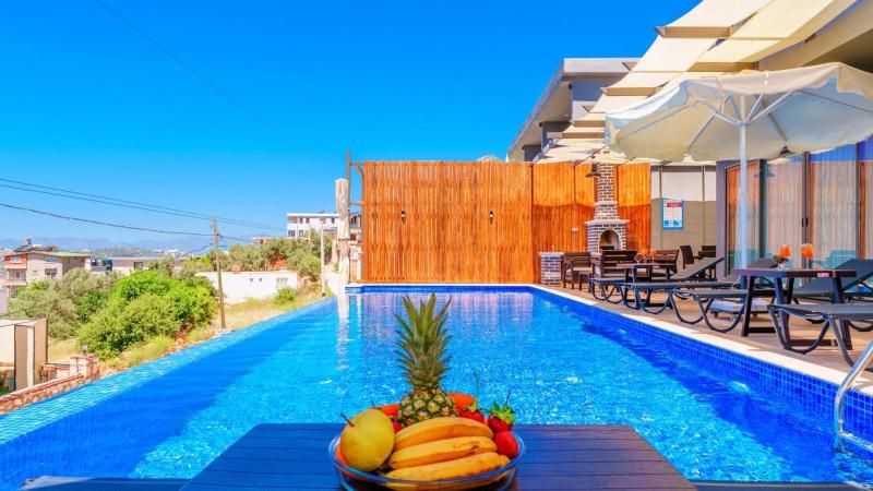 Luxury 5 bedroom villa with private pool and Jacuzzi - image 35