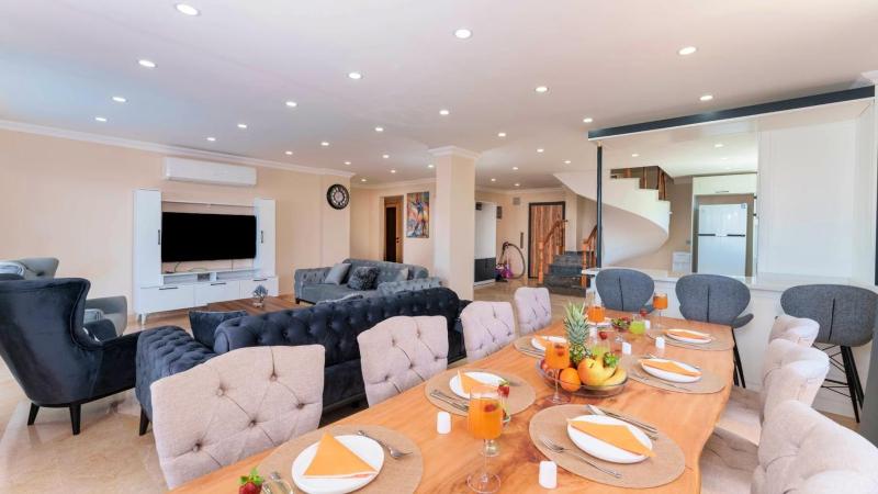 Luxury 5 bedroom villa with private pool and Jacuzzi - image 46