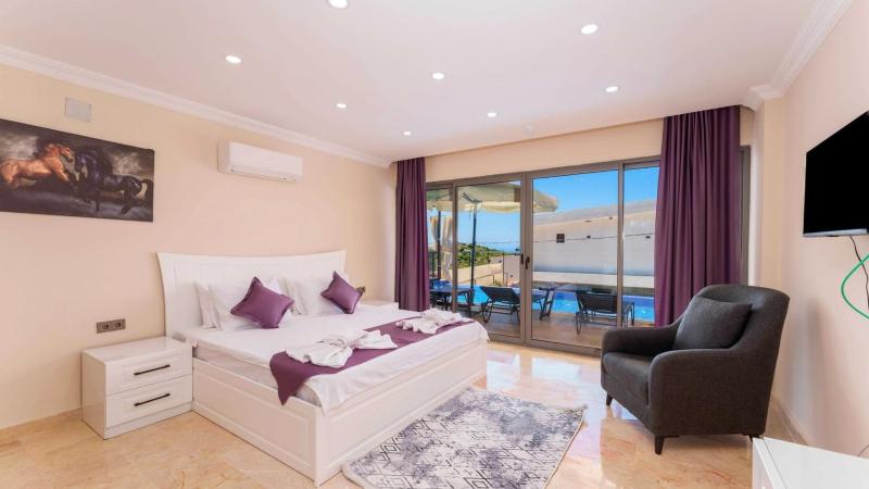Luxury 5 bedroom villa with private pool and Jacuzzi - image 43