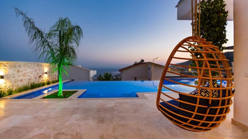 Kalkan 3 bedroom seaview villa with private Indoor and Outdoor Pool - image 25