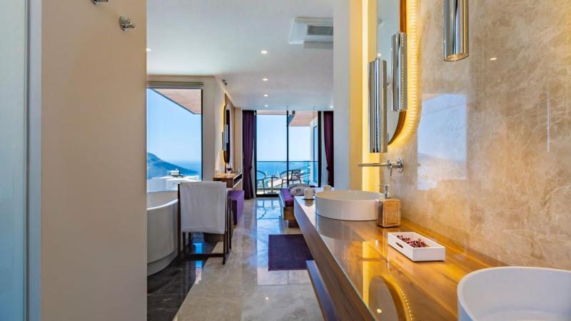 Kalkan 3 bedroom seaview villa with private Indoor and Outdoor Pool - image 40