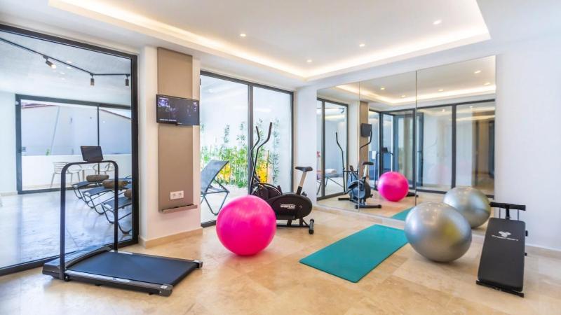 Kalkan 3 bedroom seaview villa with private Indoor and Outdoor Pool - image 13