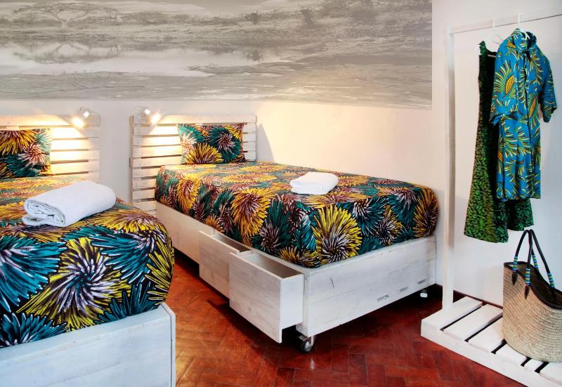 Large Double or Twin Room image 2