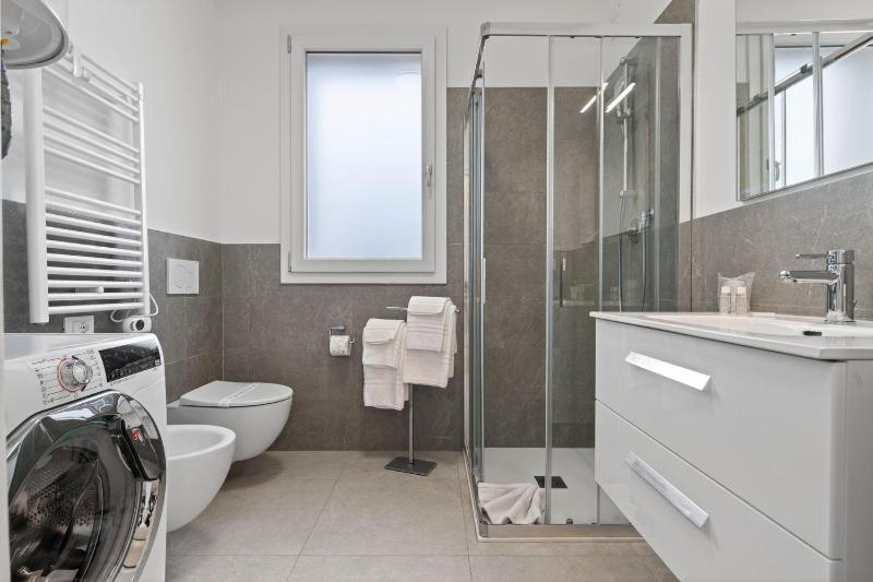 Villa Laila IRIS SUITE APARTMENTS - image 12