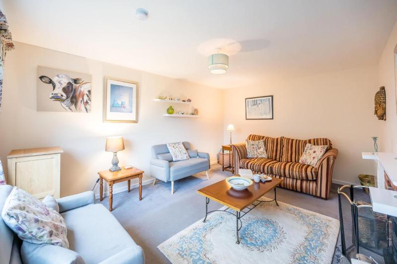 1 Hall Farm Cottage Aldeburgh - image 18