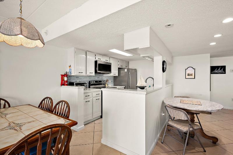 Covington Towers 303 - Surf Watch - image 25