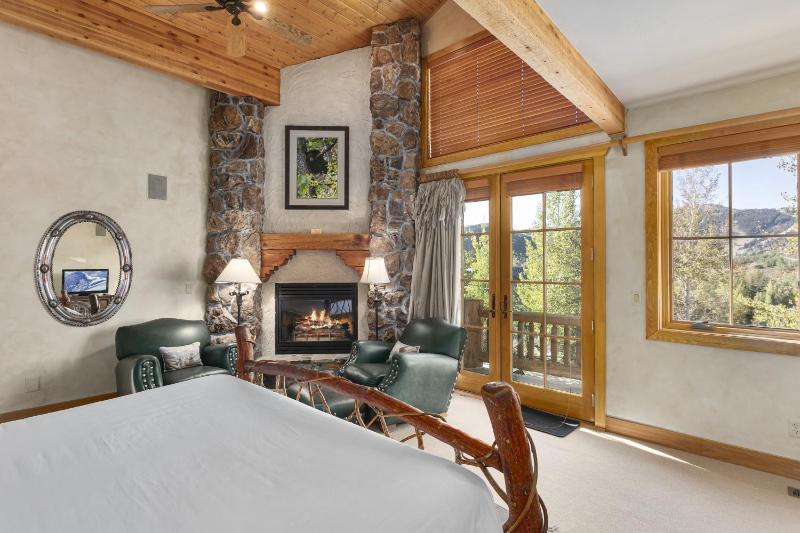 Thistle Drive Home at Deer Valley Resort - 4 Bedroom Home #3020 - image 10