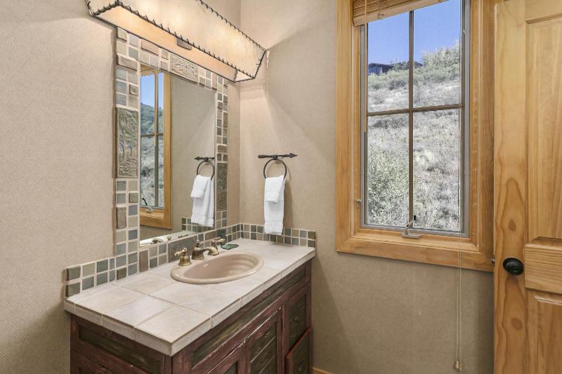 Thistle Drive Home at Deer Valley Resort - 4 Bedroom Home #3020 - image 11