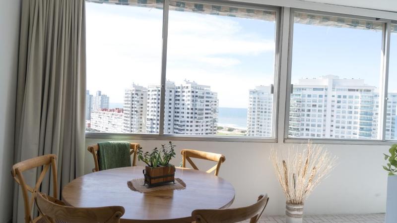 Espectacular apartamento en punta del este - image 3