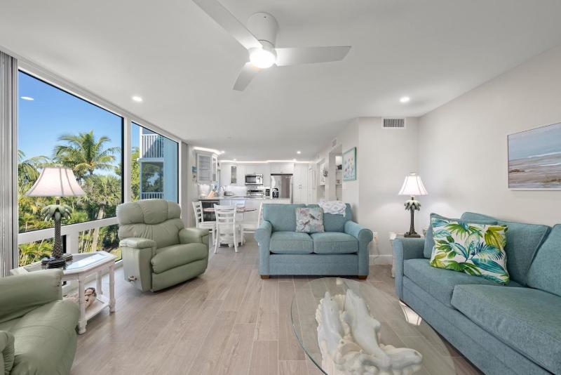 Island Beach Club #330B - image 33