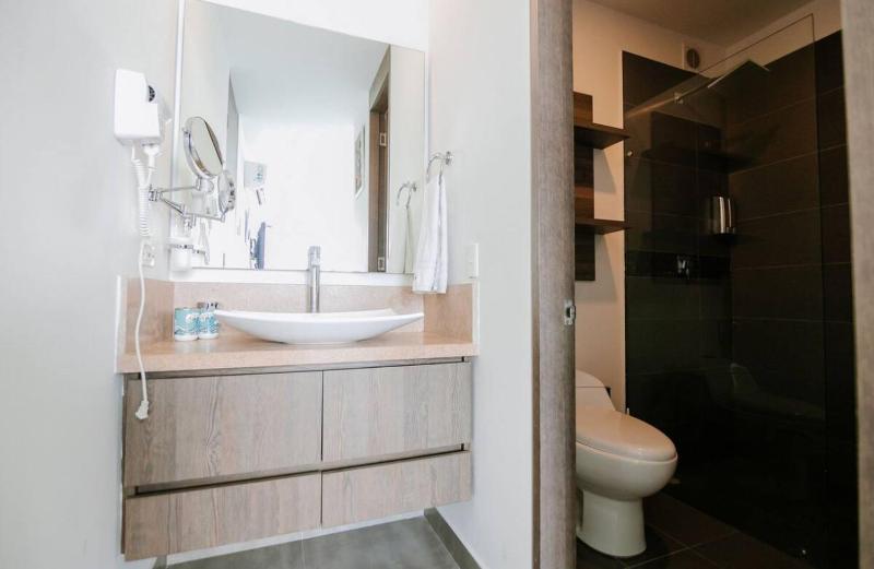 Apartamento con salida privada a la playa en Morros Cartagena - image 3