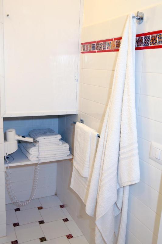 Comfort Single Room image 2