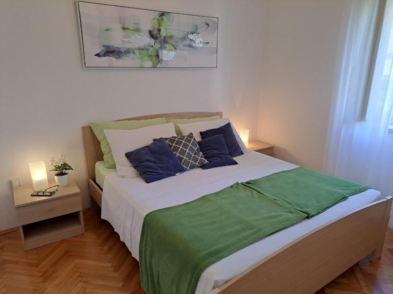 Apartments with parking space Supetar Brac - 13180 - image 28