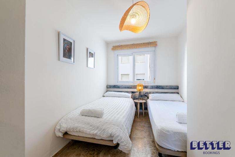 Premium 3BR w Seaviews Close to Port By Better Bookings - image 22