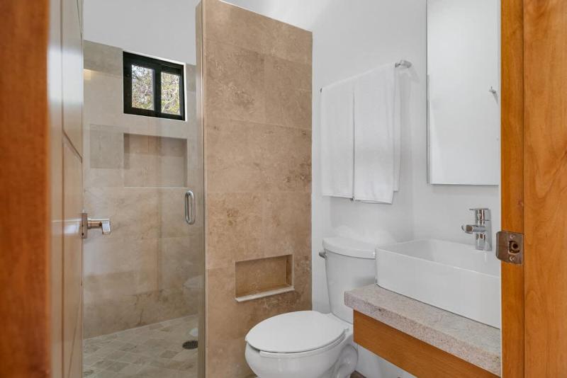Pineda Studio 201 with Parking & Daily Cleaning - image 25