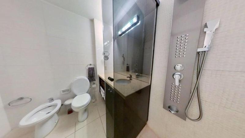 Espectacular apartamento en Parada 19 Playa Mansa 3 Dormitorios - image 25