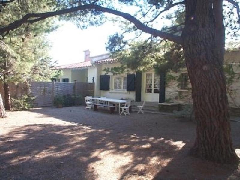 Maison familiale avec jardin et parking proche plage et commerces - FR-1-837-83 - image 6