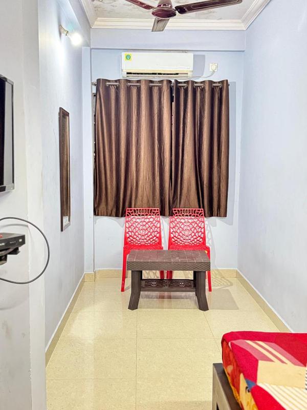 Saichha Guest House - image 18