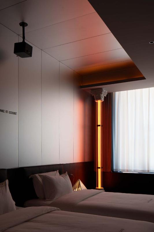 ChangSha·SuperAwakeCenturyHotel（IFS Guojin Center Store Wuyi SquareChangsha) - image 29