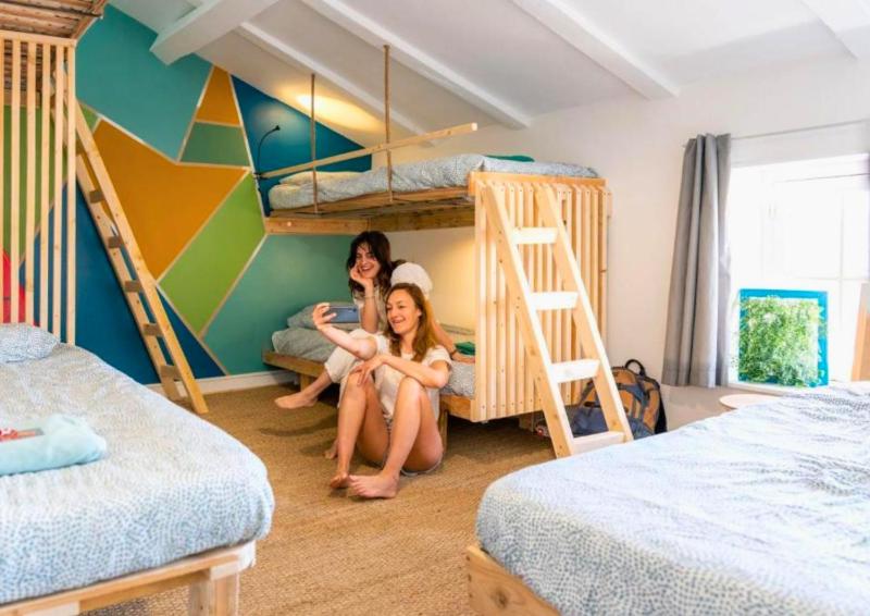 SURF HOSTEL BIARRITZ - image 37