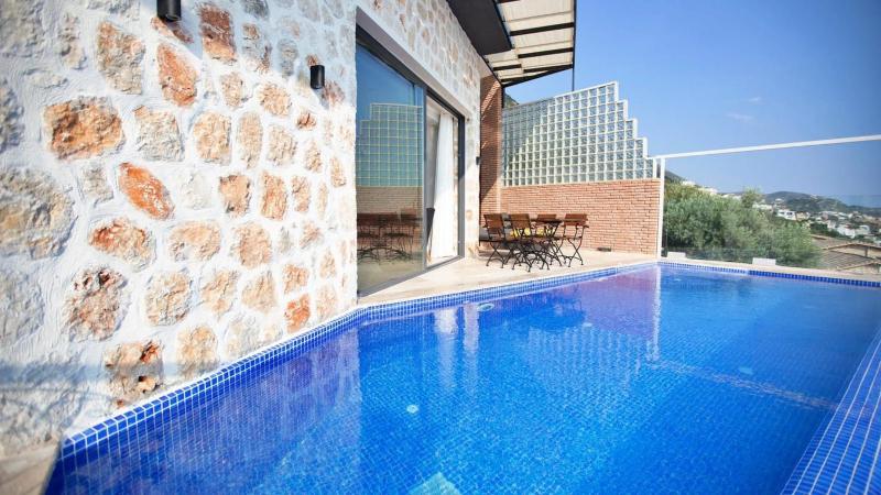 Kördere 1 bedroom secluded villa with private pool heated pool hot tub - image 18