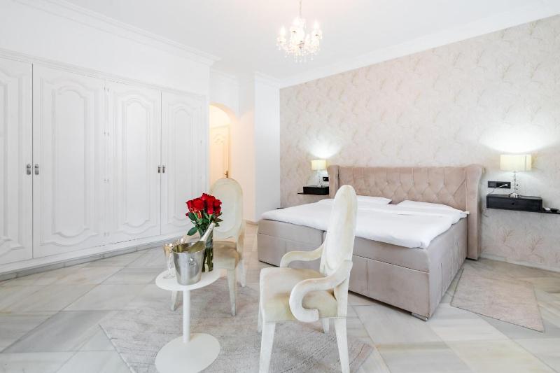 Palacio Suites Marbella - image 20