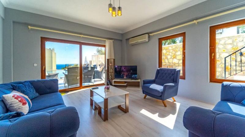 Kalkan 3 bedroom Villa within walking distance to the town - image 37