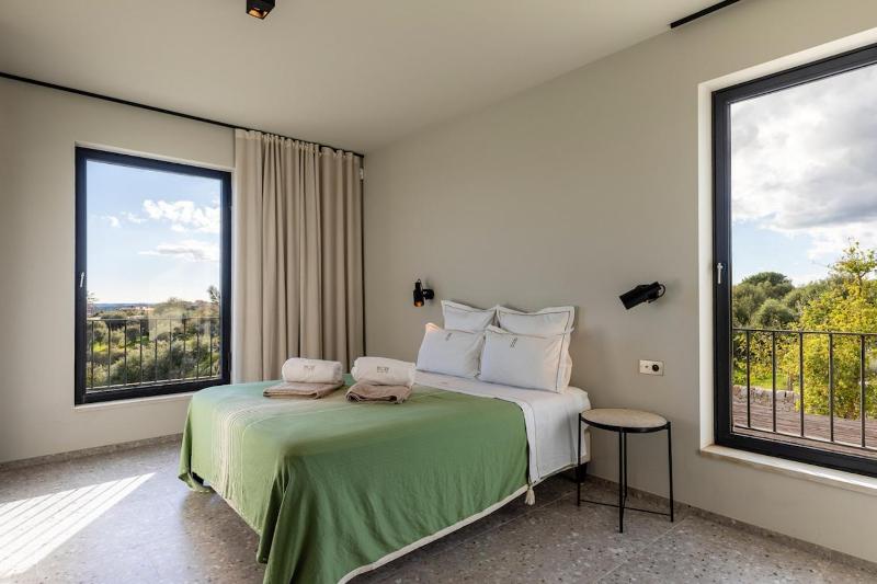 IsulaTravel - Villa Amore - image 8
