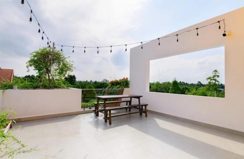 Nắng Homestay & Villa Huế - image 9