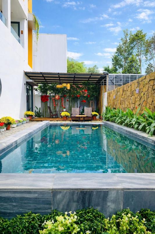 Nắng Homestay & Villa Huế - image 16