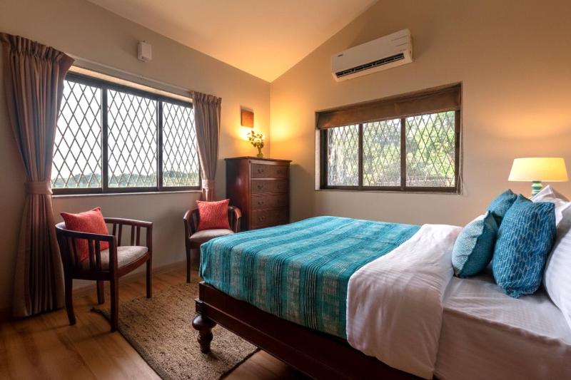 Emerald Greens by VEO StayVista - 3BHK Villa with Sauna & Private Pool - image 5
