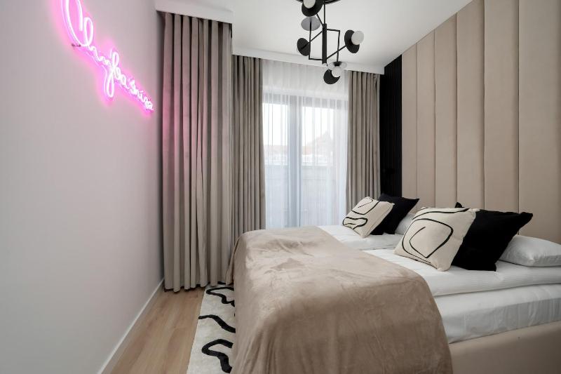 Air Conditioned Apartments in Wrocław Center by Renters Prestige - image 9