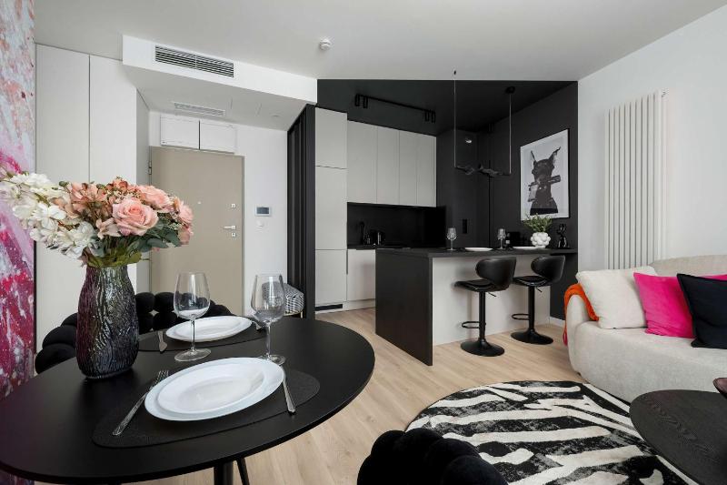 Air Conditioned Apartments in Wrocław Center by Renters Prestige - image 15