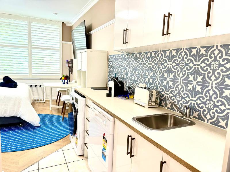 Cozy Studio in Adina Brisbane CBD Anzac Square - image 9