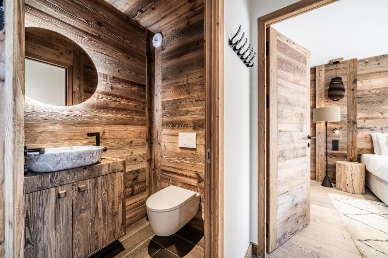 Apartment Danton Châtel - by EMERALD STAY - image 15